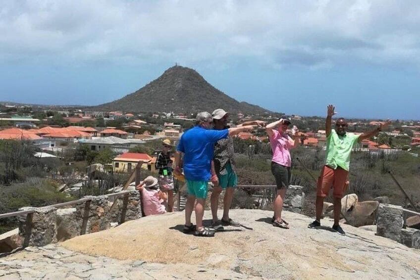 Private Jeep Tours in German (Aruba)