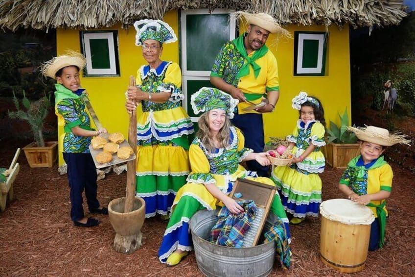 Fotoreis met Traditionele Kleding (Curaçao)