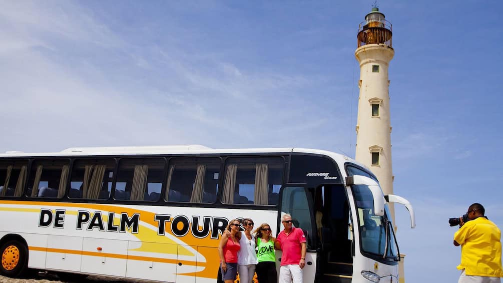 Best of the Bus with Snorkeling & Lunch (Aruba)