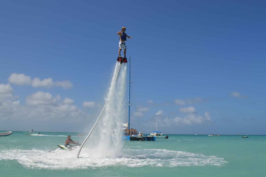 Norte: Flyboard en el Caribe ¡Experiméntalo! (Aruba)